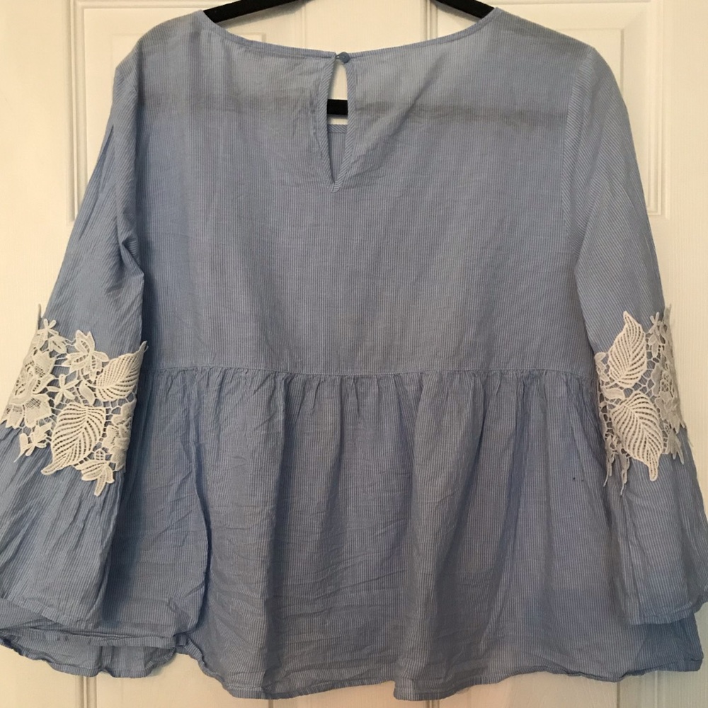 Long sleeve blouse! - Picture 3 of 3